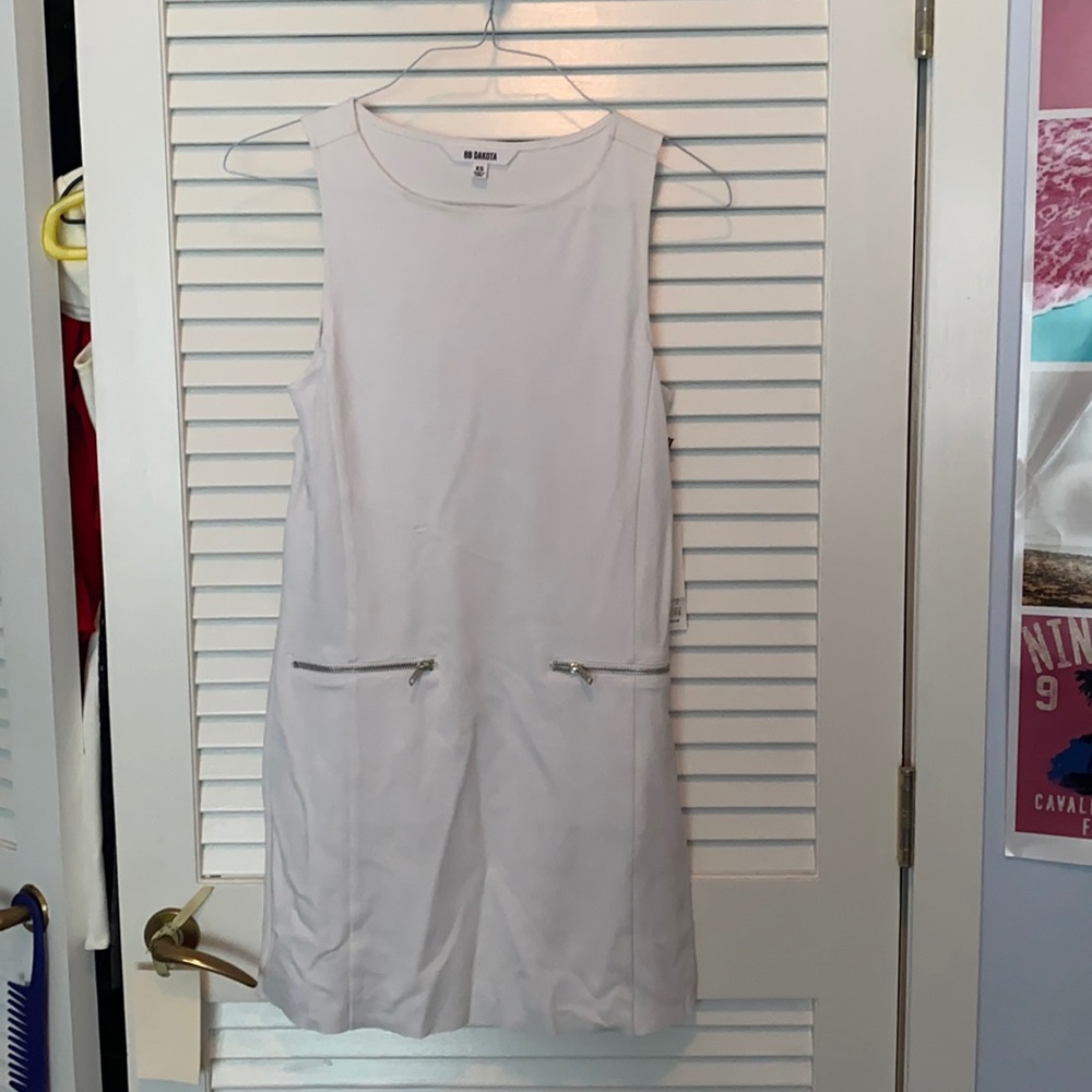 Never worn BB Dakota Dress